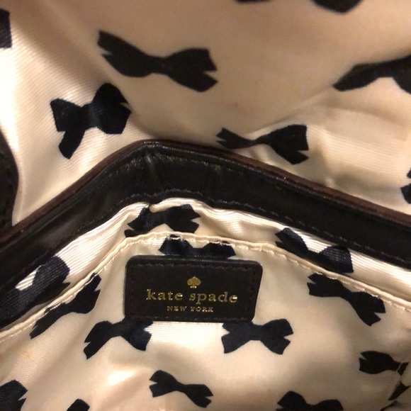 Kate Spade Stripped Crossbody Purse w/Bow - Picture 3 of 6